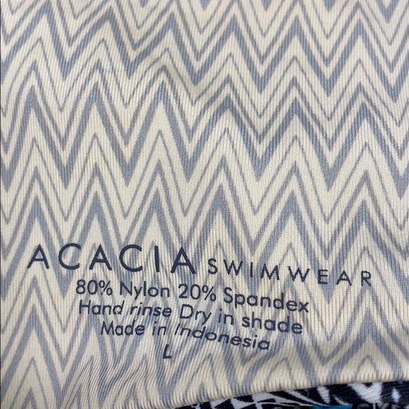 RARE original acacia swimwear Thai print set! - Picture 3 of 3